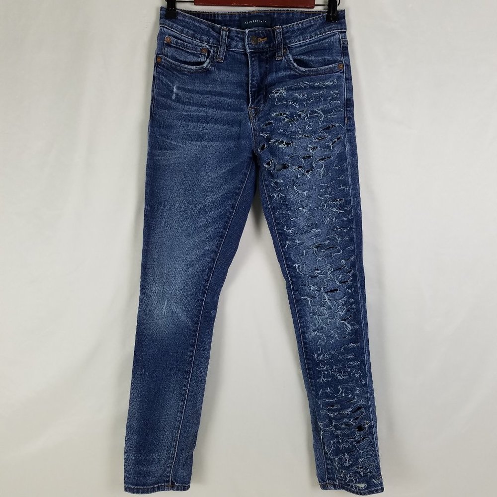 Aeropostale Jeans Mens 28 x 30 Actual W28 x L27.5 Skinny Destroyed Blue Denim